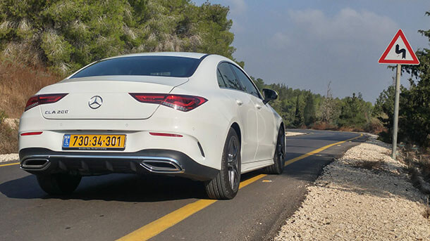 מבחן דרכים מרצדס CLA200 AMG - מרצדס משנה את כללי המשחק. צילום: רוני נאק