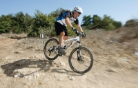 מבחן אופני הרים ק.ט.מ LYCAN 653. כאן מצאנו את ההבטחה בגלגלי 27.5 אינץ\'. מהירות, זריזות, עבירות ובעיקר המון כיף. המחיר - 14K שקלים. צילום: פז בר