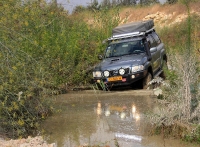 מבחן רכב ניסן פטרול משופר. פטרול ויש בו הכל! רכב המסעות המושלם של דודי מצויד בכל שיפורי 4X4 שצריך כדי לצלוח יבשות. צילום: רמי גלבוע