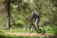 מבחן אופניים סנטה קרוז סופרלייט 29. מותג עילית במחיר מופחת ועם יכולת מעוררת למהירות מהוללת. היבואן מצמן את מירוץ. צילום: פז בר