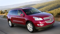 2011_chevrolet_traverse-_ltz_07-custom