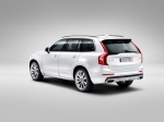 וולוו מציגה את XC90 החדש. בטיחותי מתמיד עם שלל מערכות אקטיביות ופאסיביות למנוע ולשרוד תאונה. 7 מושבים, מערכת הנעה היברידית עם 400 כ"ס והמון עור ועץ. צילום: VOLVO