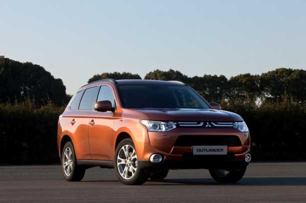 2012 New Gen Mitsubishi Outlander. Photography - Mitsubishi