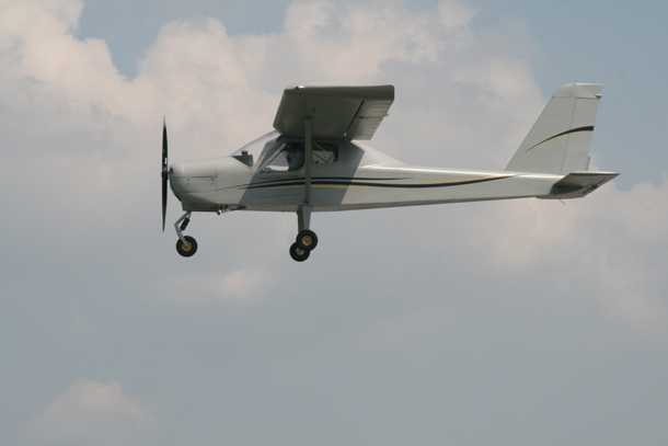 Tecnam P92 Classic Light. כרטיס כניסה זול-יחסית לעולם התעופה ופונה לבתי הספר לטיסה וכן לטייסים מוגבלי תקציב. המטרה להעלות כמה שיותר טייסים חדשים לאוויר. צילום: יצרן