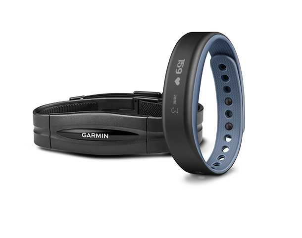 GARMIN vivosmart גם קול וגם בכושר ואפילו ישתף את החברים שלכם בפייסבוק באימונים. צילום: GARMIN 