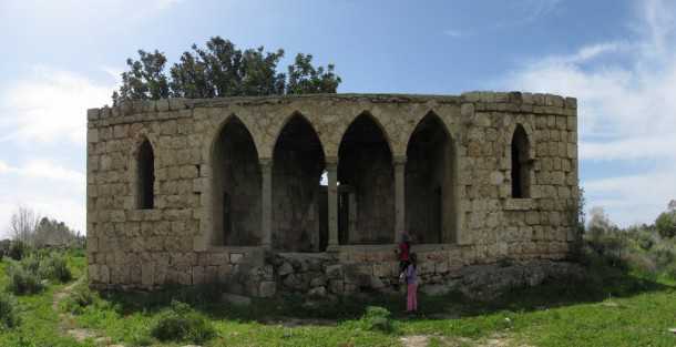 חורבה בבית גוברין (ולוקיישן ב"פאודה"). צילום: שלומי שיטרית מאתר פיקיוויקי