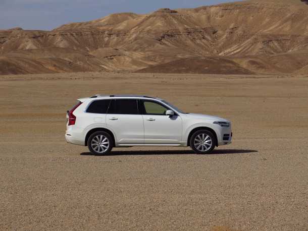 מבחן רכב וולוו XC90 דיזל. רכב משפחתי עם טוויסט של איכות ויכולת. צילום: רוני נאק