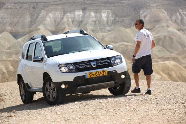 חונים בחניון של בור חווארים. בור מים מהתקופה הנבטית שפשוט אסור להחמיץ. צילום: תומר פדר