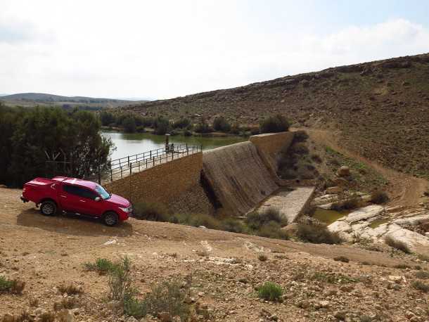 מלון אירוס המדבר בירוחם. המלון החברתי הראשון הוא גם אבן שואבת לפעילות עניפה לרוכבי אופניים. צילום: רוני נאק