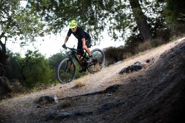 מבחן אופניים טרק פיול EX8 מודל 2017. יכולת רב-גונית וזינוק מהותי קדימה ביחס לדור היוצא. צילום: תומר פדר