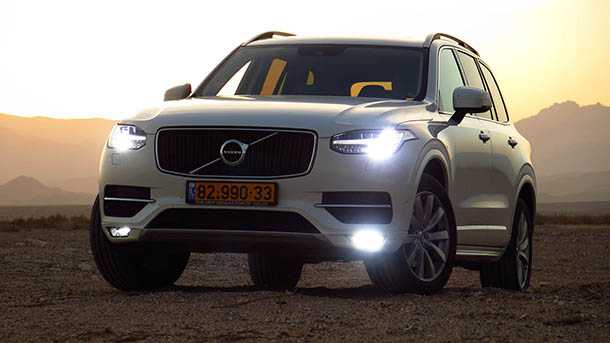 כמו וולוו XC90 רק יותר בקטן. כך אנו צופים שייראה וולוו XC60 החדש שצפוי להיחשף בשבוע הבא. צילום: רוני נאק