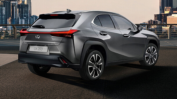 הנה לקסוס UX. שלכם החל ב-205 אלפי שקלים. צילום: lexus