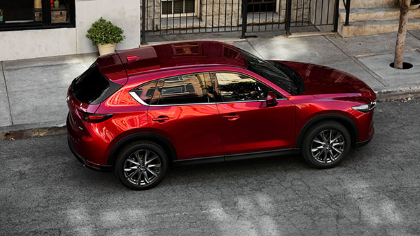 מאזדה CX-5 מקבל שורה ארוכה של עידכונים קצרים. המחיר מתחיל ב-169,000 שקלים. צילום: מאזדה
