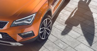 סיאט ATECA מקבל מנוע 1.5 טורבו בנזין וגם חבילת איבזור FR מהודרת. צילום: SEAT