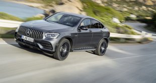 מרצדס מציגה גרסת AMG ל-GLC בתצורת קופה ו-5 דלתות. צילום: מרצדס