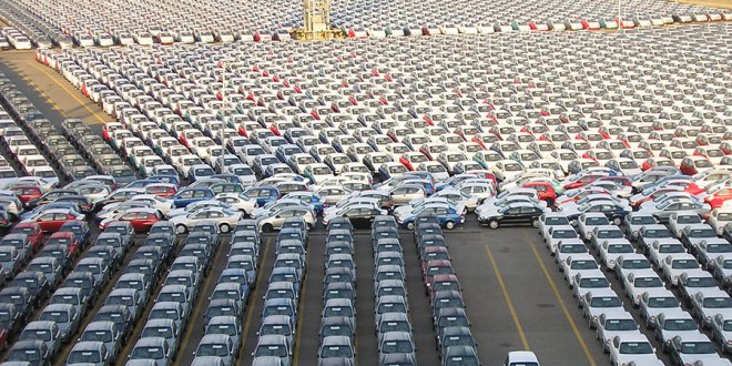 אחרי 13 חודשים רצופים של ירידה במכירות - שוק הרכב הסיני מציג עודפים עצומים. צילום: AP