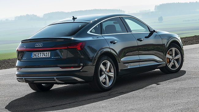 audi-etron-sportback-3.jpg
